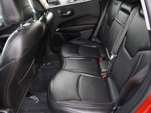 Certified 2019 Jeep Compass Limited image 17