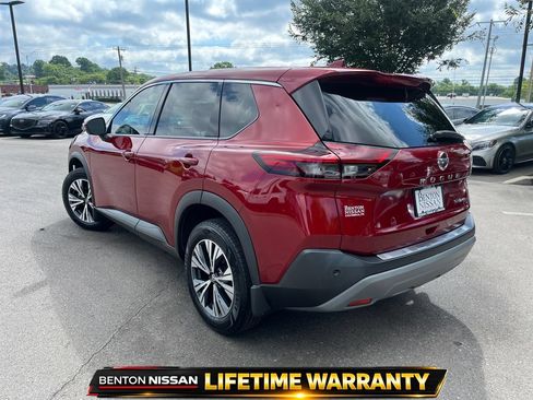Used 2021 Nissan Rogue SV AWD/4WD image 6