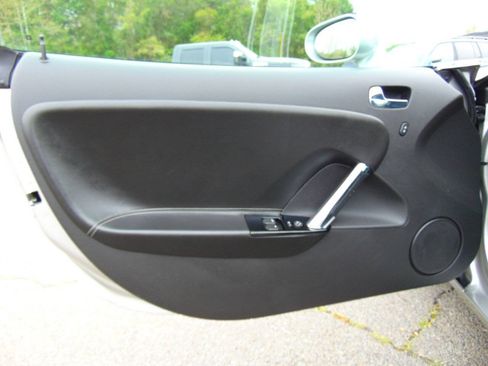 Used 2008 Saturn Sky w/ Premium Trim Package RWD image 8