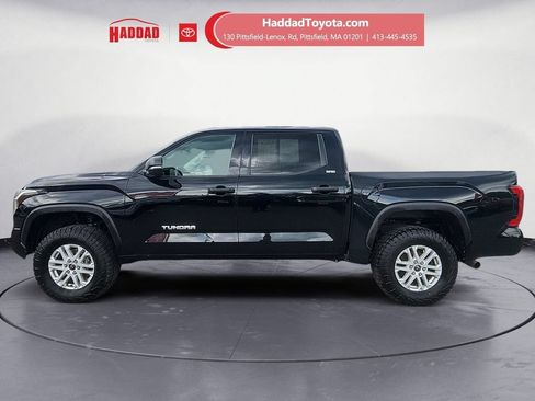 Used 2024 Toyota Tundra SR5 w/ SR5 Convenience Package AWD/4WD image 2