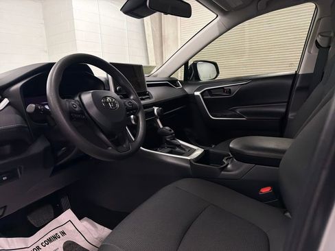 Used 2024 Toyota RAV4 LE image 5