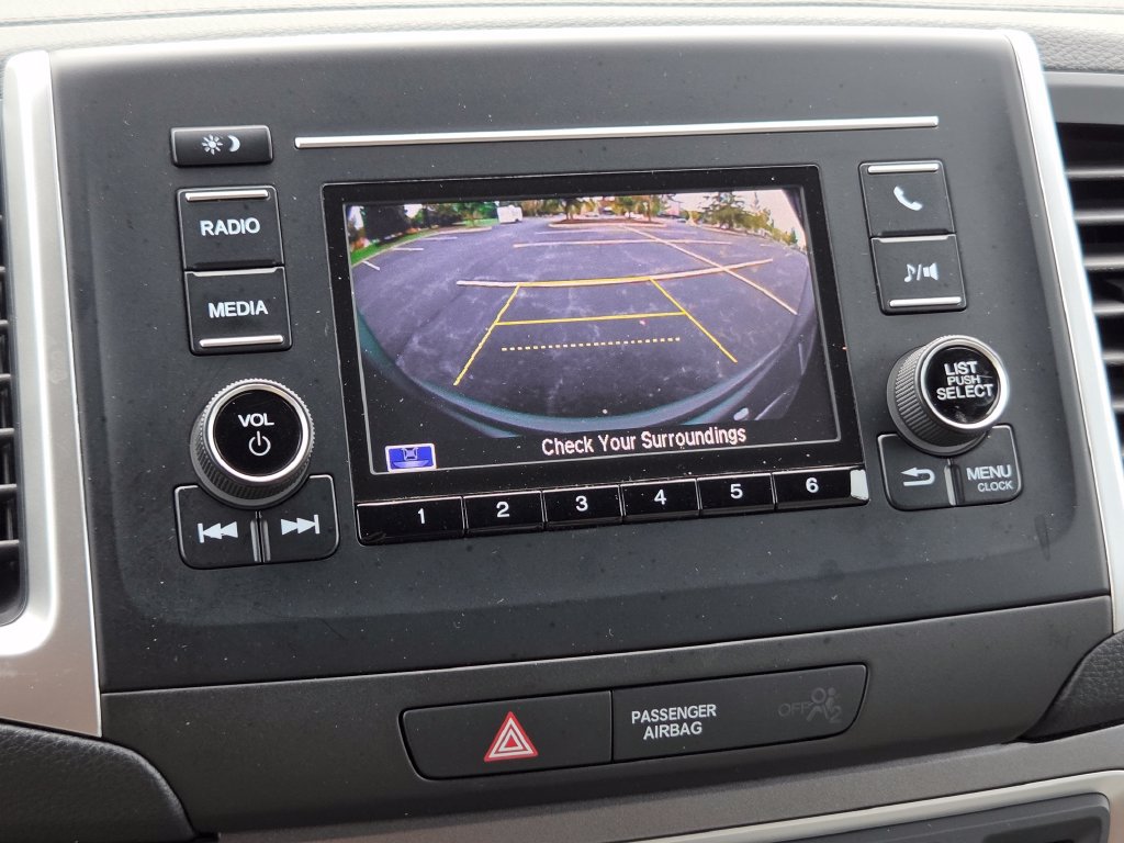 Certified 2019 Honda Pilot LX image 5
