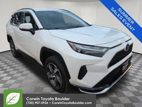 Used 2025 Toyota RAV4 SE AWD/4WD image 1