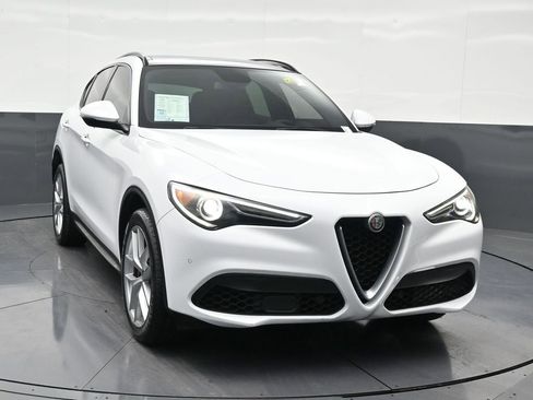 Used 2019 Alfa Romeo Stelvio Ti Sport w/ Quick Order Package 22S Sport image 8
