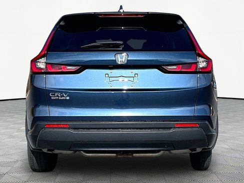 Certified 2025 Honda CR-V LX image 4