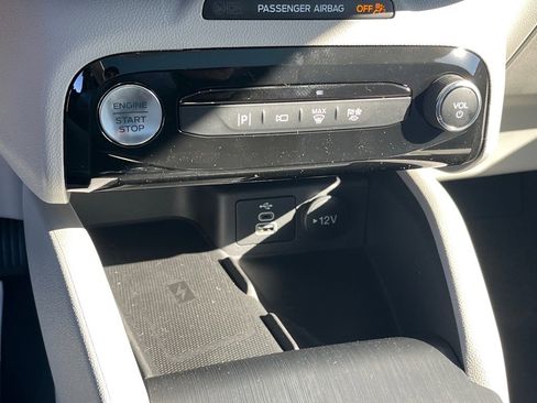 New 2026 Ford Escape Platinum w/ Premium Technology Package image 8