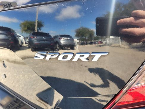 Used 2020 Honda Civic Sport image 13
