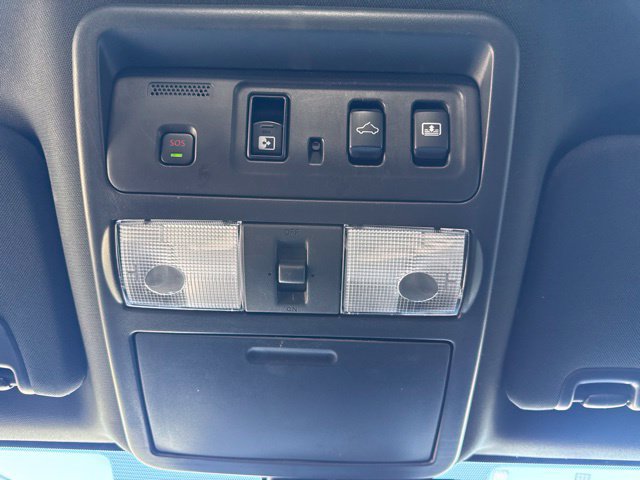 Used 2024 Nissan Titan PRO-4X w/ Pro-4x Convenience Package AWD/4WD image 31
