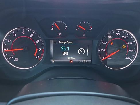 Used 2017 Chevrolet Camaro LT RWD image 23