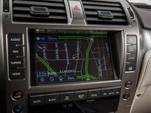 Used 2014 Lexus GX 460 AWD/4WD image 31