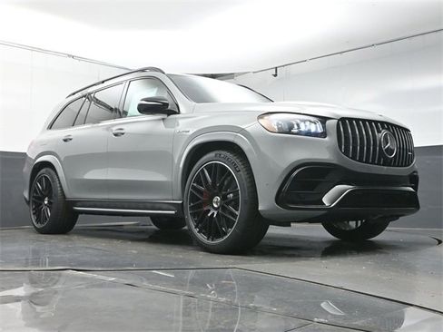 New 2026 Mercedes-Benz GLS 63 AMG 4MATIC image 35