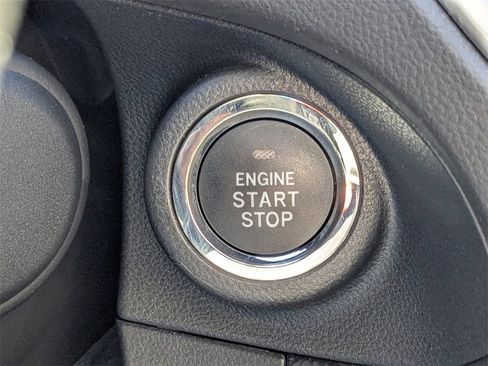 Certified 2024 Subaru Forester Limited image 34