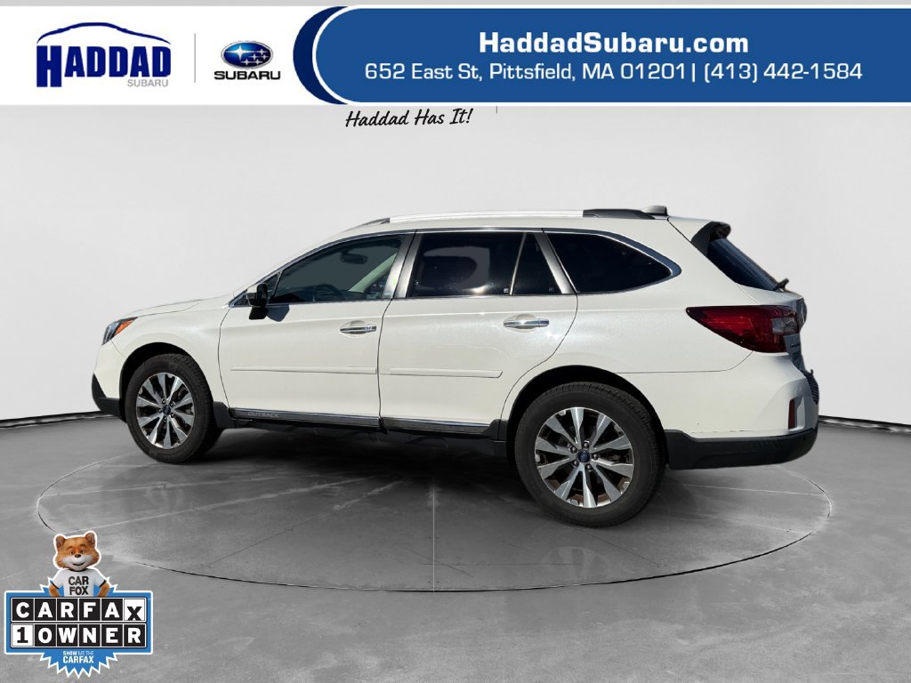 Used 2017 Subaru Outback 3.6R Touring AWD/4WD image 3