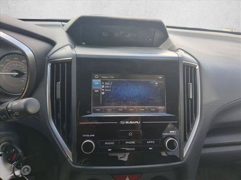 Used 2018 Subaru Crosstrek 2.0i Premium w/ Eyesight System AWD/4WD image 13