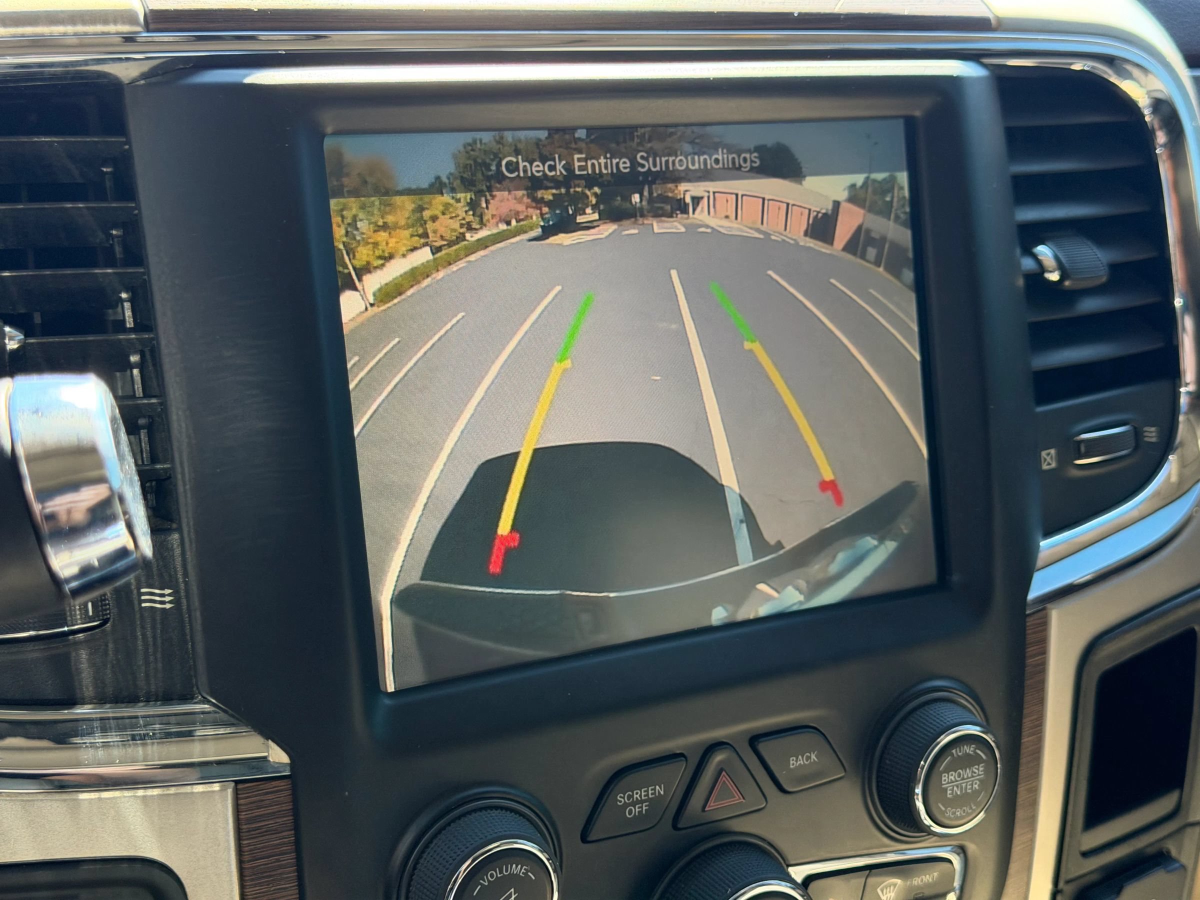 Used 2015 RAM 3500 Laramie AWD/4WD image 27