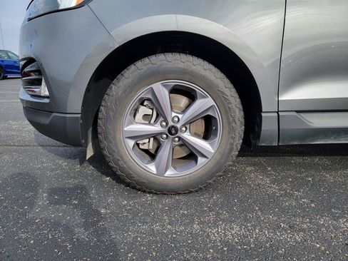 Used 2023 Ford Edge SEL w/ Sport Appearance Package image 22