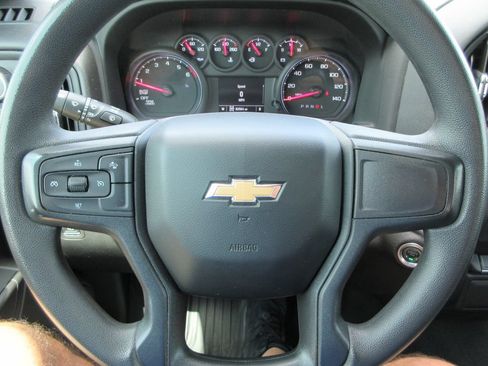 Certified 2022 Chevrolet Silverado 1500 Custom AWD/4WD image 23