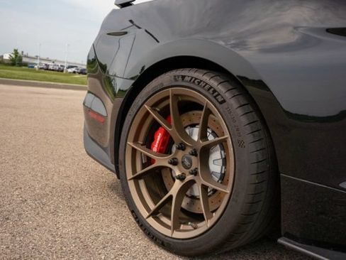 Used 2016 Ford Mustang Shelby GT350R RWD image 10
