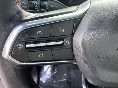 Certified 2025 Chevrolet Suburban RST image 19