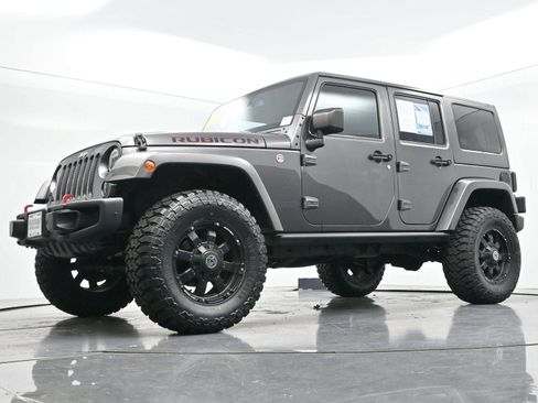 Used 2016 Jeep Wrangler Unlimited Rubicon image 46