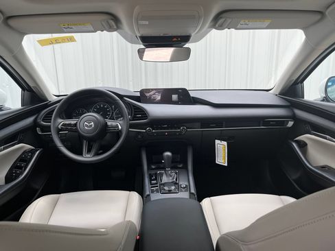 Certified 2026 MAZDA MAZDA3 2.5 S Sedan w/ Preferred Pkg FWD image 19