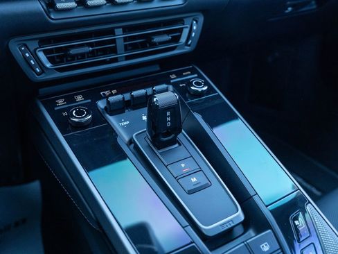 Certified 2023 Porsche 911 Carrera 4S image 31