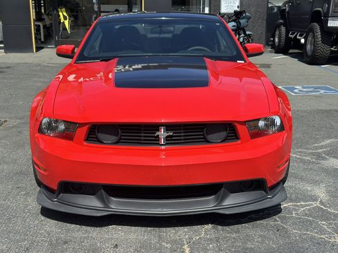 Used 2012 Ford Mustang Boss 302 w/ Boss 302 Accessory Pkg RWD image 5
