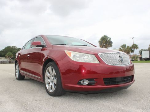 Used 2011 Buick LaCrosse CXS FWD image 21