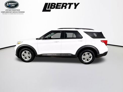 Certified 2021 Ford Explorer XLT image 5