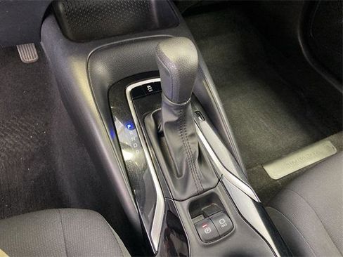 Certified 2022 Toyota Corolla LE image 12