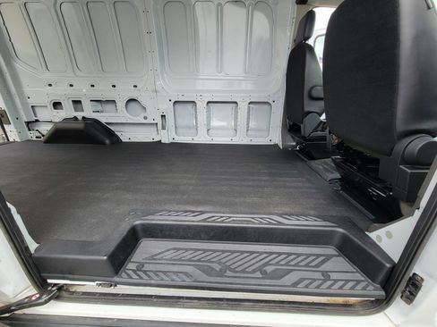 Used 2025 Ford Transit 250 148 Medium Roof RWD image 41