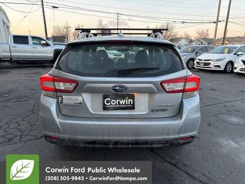 Used 2018 Subaru Impreza 2.0i Premium w/ Popular Package #2 image 9
