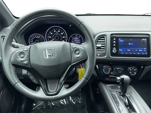 Used 2022 Honda HR-V Sport image 17