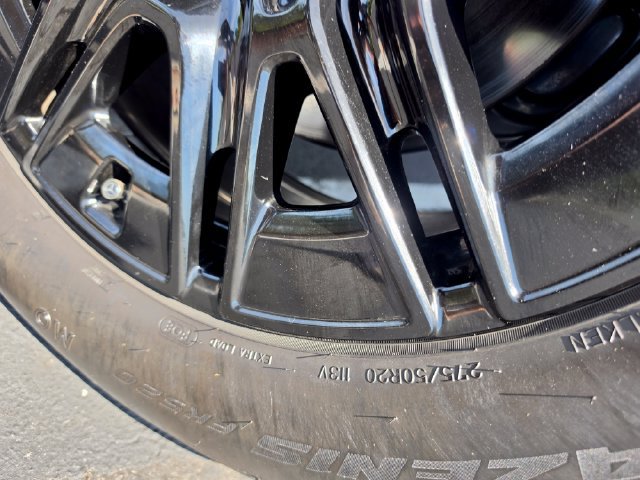 Used 2025 Mercedes-Benz G 580 w/ EQ Technology image 16