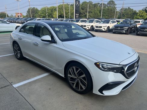 New 2025 Mercedes-Benz E 350 Sedan image 7