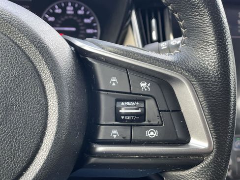 Used 2021 Subaru Outback Premium image 28