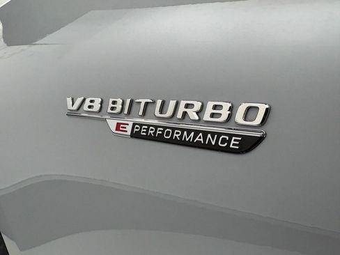 Used 2024 Mercedes-Benz S 63 AMG S w/ Rear Seat Package image 5