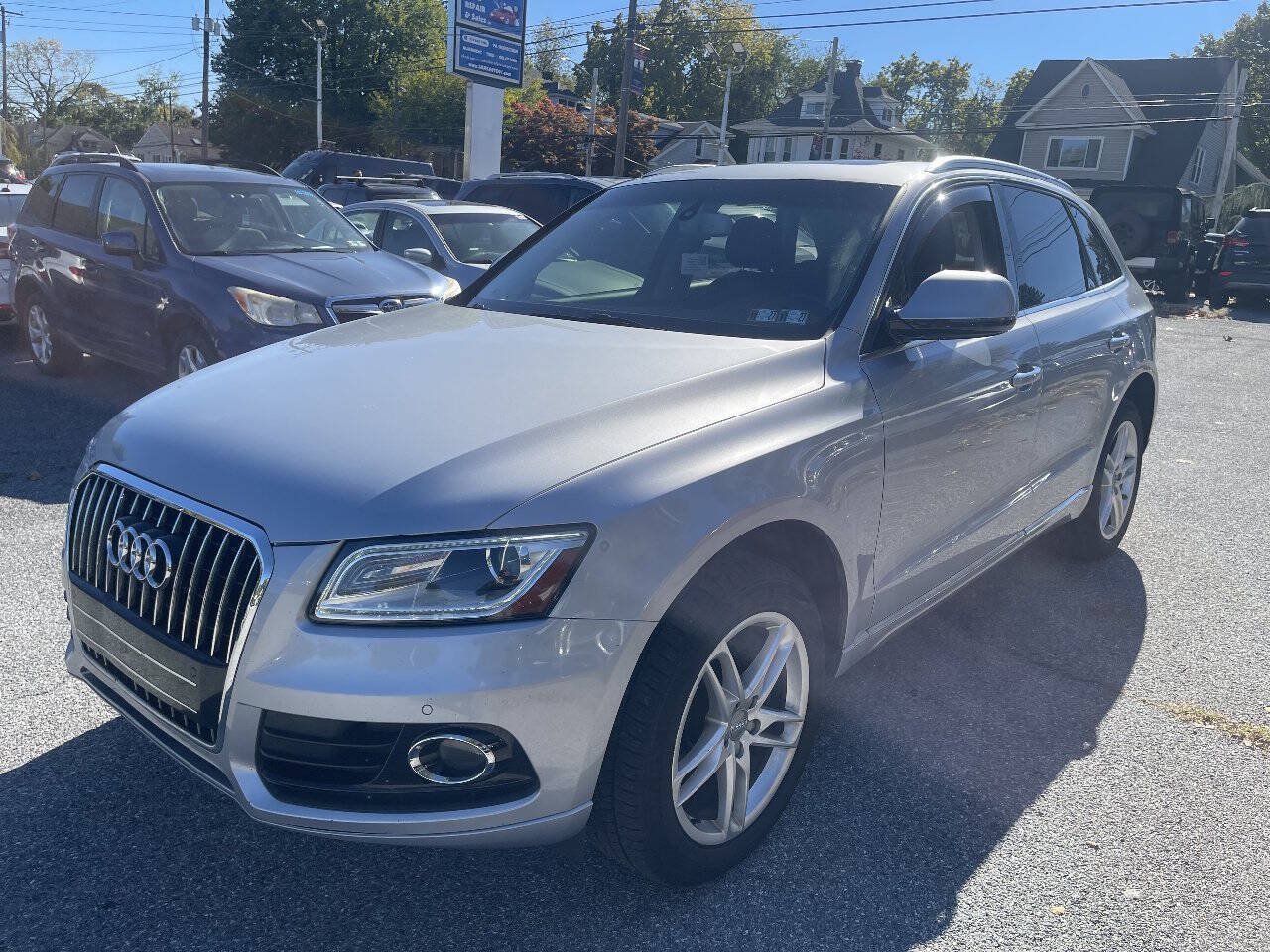 Used 2016 Audi Q5 2.0T Premium Plus w/ Technology Package AWD/4WD image 2