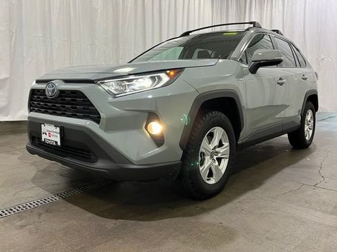 Certified 2021 Toyota RAV4 XLE AWD/4WD image 25