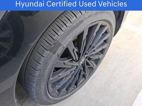 Used 2024 Hyundai Santa Fe Calligraphy image 11