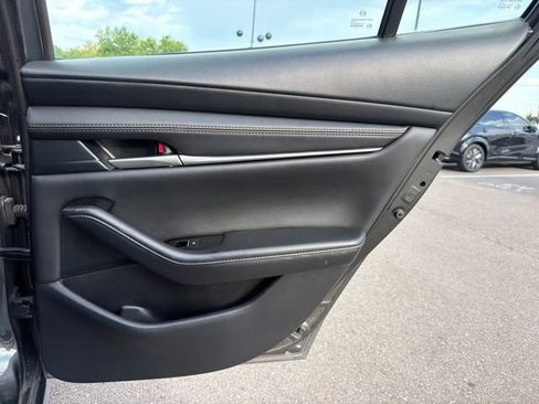 Used 2025 MAZDA MAZDA3 s FWD image 12