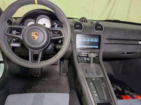 Certified 2023 Porsche 718 Cayman GT4 RS image 21