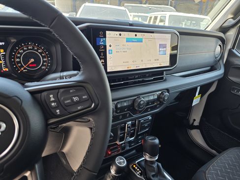 New 2026 Jeep Gladiator Mojave AWD/4WD image 5