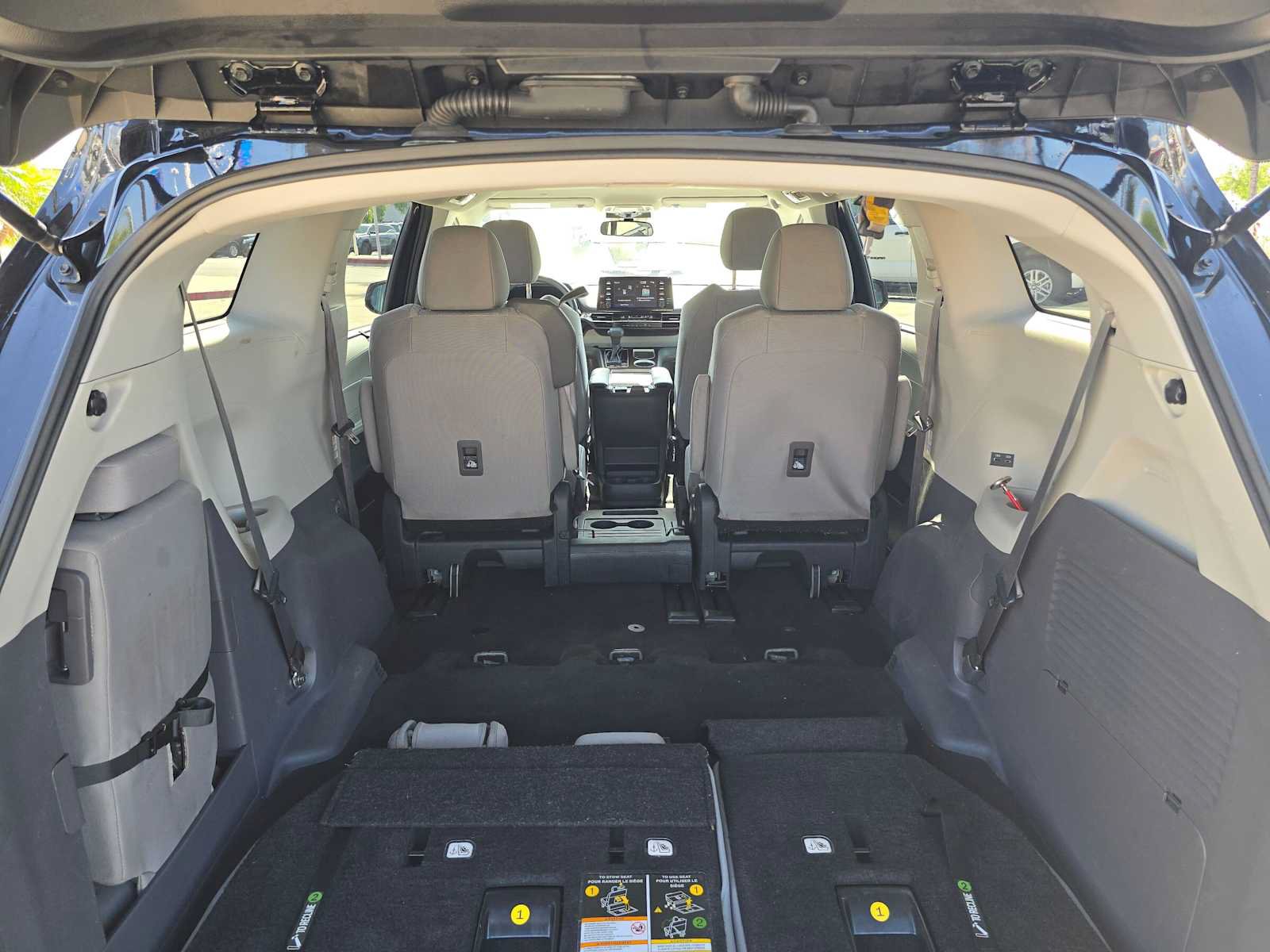 Certified 2023 Toyota Sienna LE FWD image 16