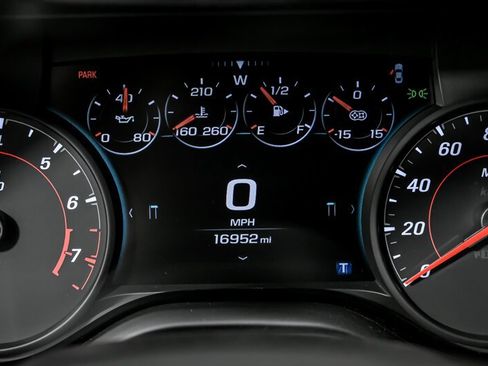 Used 2017 Chevrolet Camaro ZL1 image 27