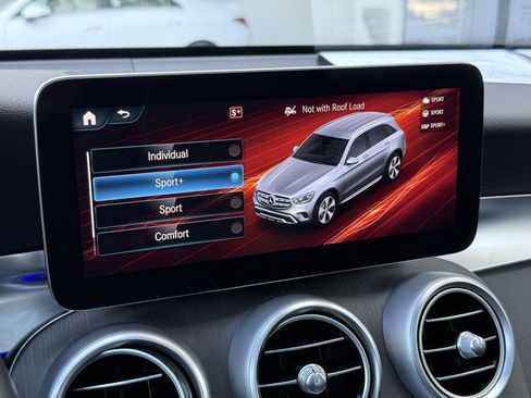 Certified 2022 Mercedes-Benz GLC 300 GLC 300 image 6