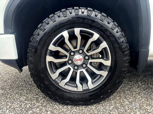 Used 2020 GMC Sierra 1500 AT4 w/ AT4 Premium Package image 26