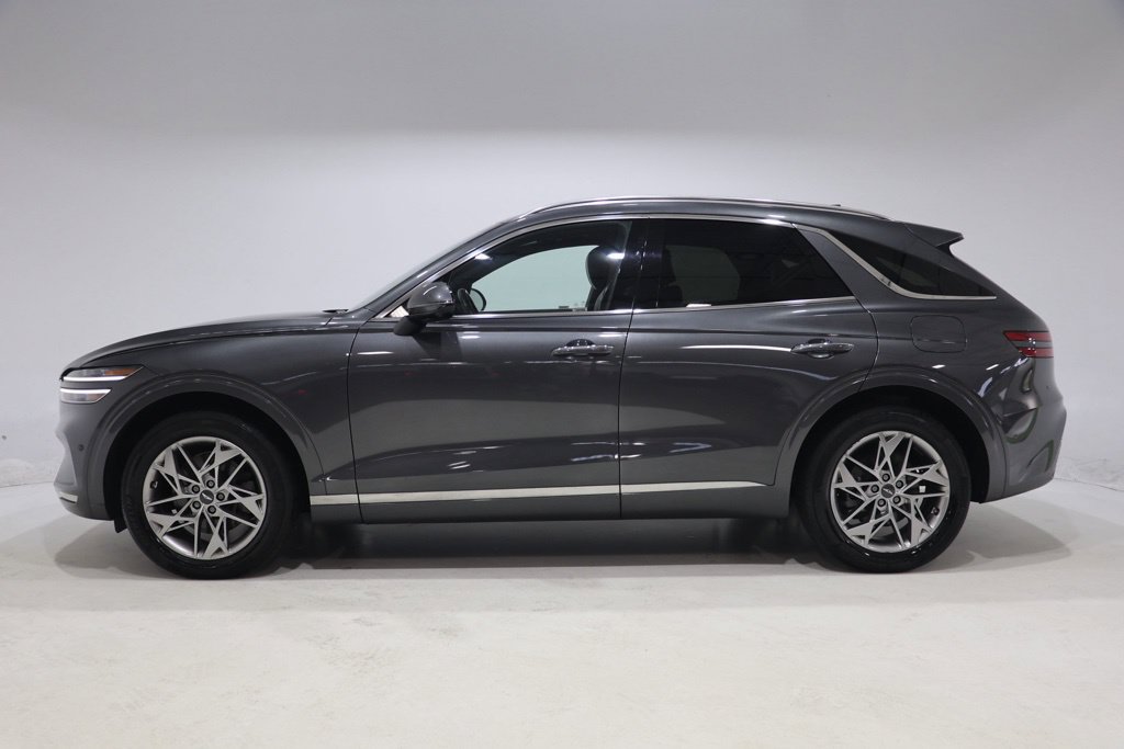 Used 2022 Genesis GV70 2.5T w/ Advanced Package AWD/4WD image 4