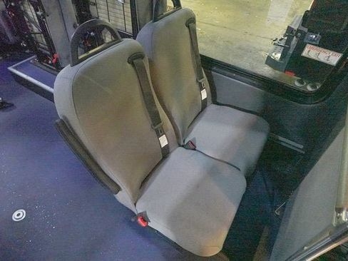 Used 2014 Chevrolet Express 3500 w/ Shuttle Bus Package image 17