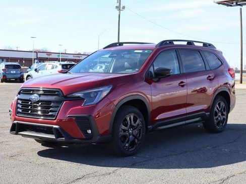 Certified 2025 Subaru Ascent Onyx Edition w/ Popular Package #2 AWD/4WD image 2
